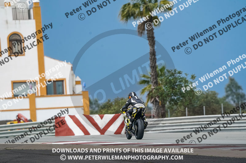 cadwell no limits trackday;cadwell park;cadwell park photographs;cadwell trackday photographs;enduro digital images;event digital images;eventdigitalimages;monteblanco trackday photographs;no limits trackdays;peter wileman photography;racing digital images;trackday digital images;trackday photos